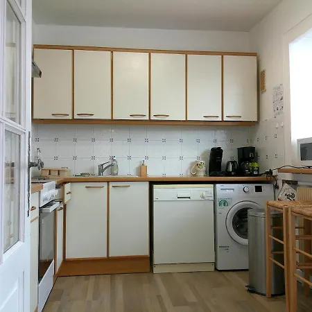 Le Verlaine Apartment